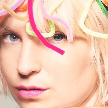 Sia libera teaser do clipe para seu novo single, "Elastic Heart"