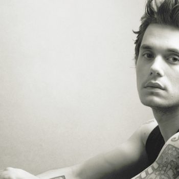 John Mayer canta "XO" de Beyoncé