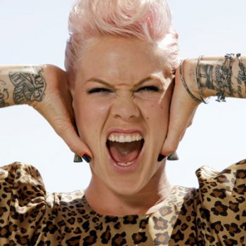 Mãe de P!nk é o tema central na nova música da americana