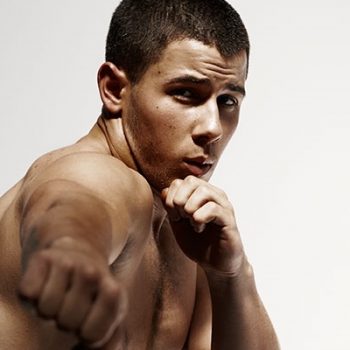 PIMENTA: Nick Jonas para a série de TV, "Kingdom"