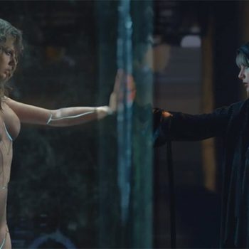 Assista ao clipe futurista de Taylor Swift para "…Ready For It?"