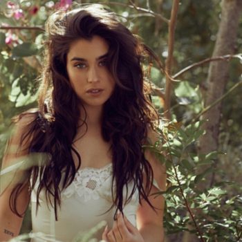 Lauren Jauregui, do Fifth Harmony, em ensaio e entrevista para Playboy!