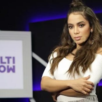 Anitta estreia programa no cantando com Nego do Borel e Marília Mendonça