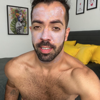 Skincare: Máscara facial ganha a atenção do homem brasileiro