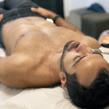 Peeling Ultrassônico: A beleza masculina e seus aliados estéticos